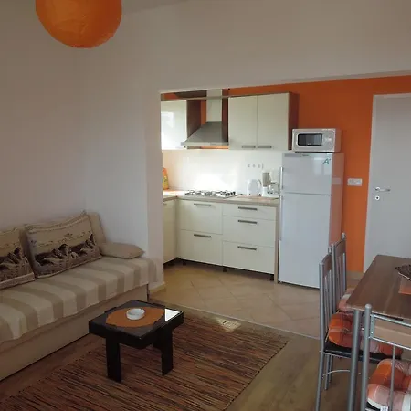 Meleh Apartman *