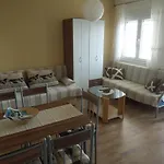 Meleh Апартаменты
